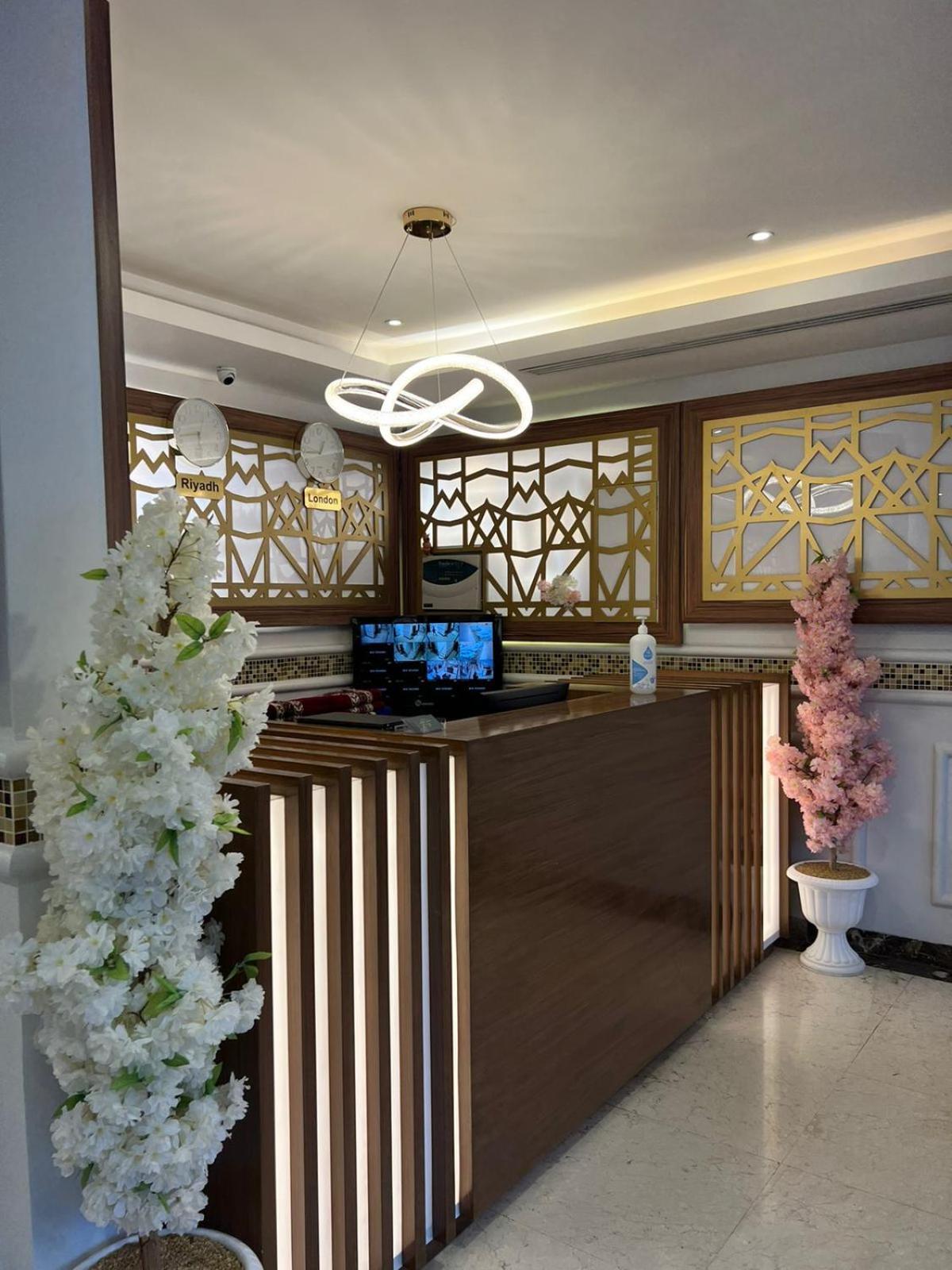 ال متعب سويتس المرسلات Aparthotel Riyadh Bagian luar foto