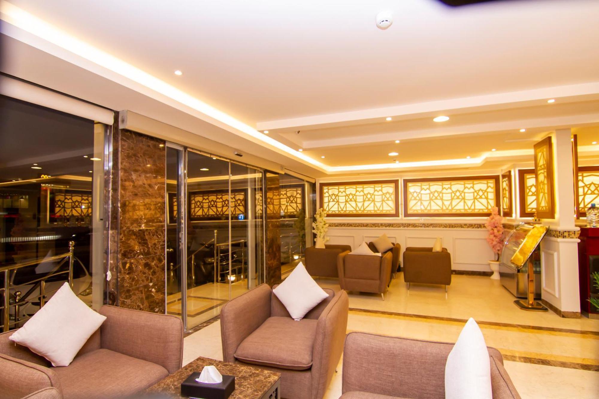 ال متعب سويتس المرسلات Aparthotel Riyadh Bagian luar foto