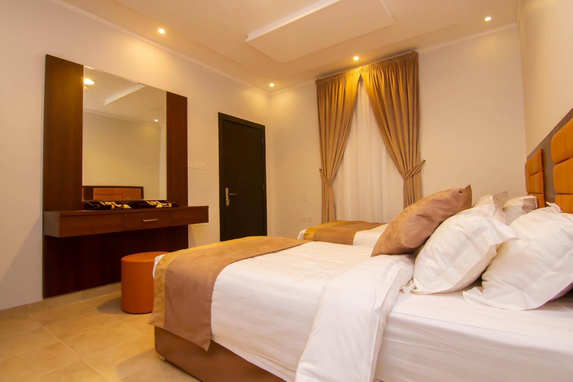 ال متعب سويتس المرسلات Aparthotel Riyadh Bagian luar foto
