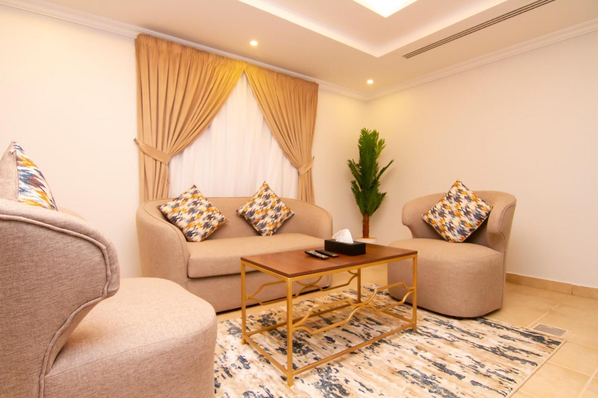 ال متعب سويتس المرسلات Aparthotel Riyadh Bagian luar foto